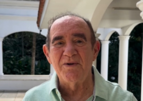 Renato Aragão 'está muito triste' com a Globo por não ter sido convidado para o Criança Esperança