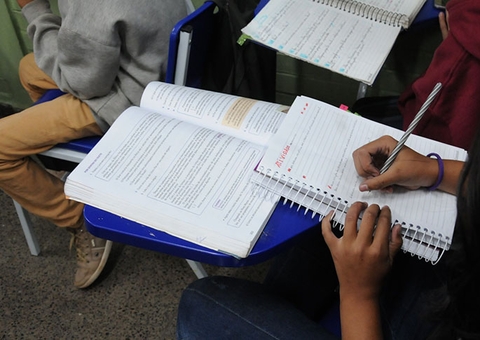 Analfabetismo é maior entre homens com idade acima de 15 anos no Amazonas