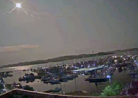 Meteoro ilumina os céus da Noruega; parte pode ter caído perto de Oslo