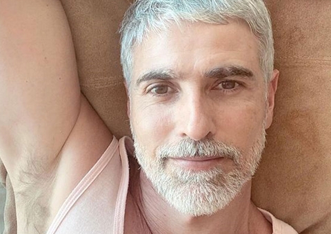 Reynaldo Gianecchini sobre nudes que recebe de fãs: 'pode mandar'