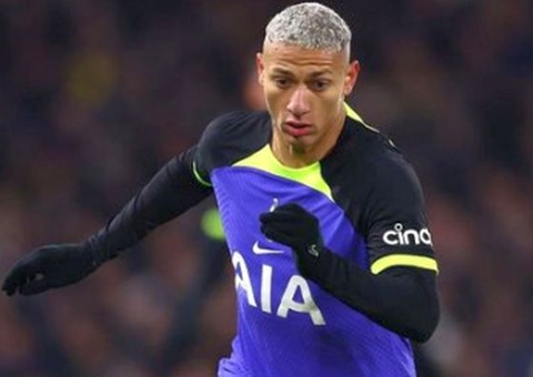 Golaço de Richarlison na Copa do Mundo é finalista a prêmio Puskas