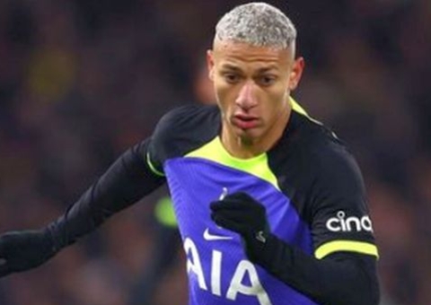 Richarlison diz que se sentia 'um fenômeno' sob comando de Ancelotti