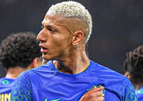 Richarlison concorre a Prêmio Puskás de gol mais bonito de 2022