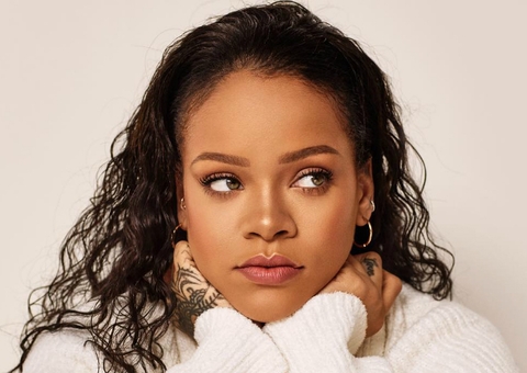 Marca de roupa de luxo da Rihanna, Fenty é encerrada