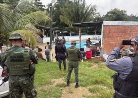 Mais de 20 pessoas são presas em flagrante em rinha no Puraquequara