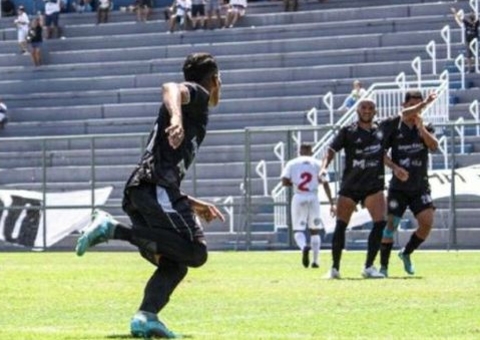 Rio Negro derrota Atlético-AM e CDC Manicoré goleia Tarumã