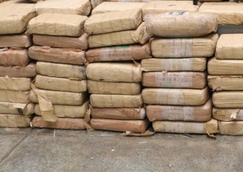 Operação prende seis pessoas e apreende 2 toneladas de drogas no Amazonas