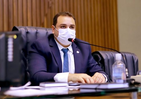 Projeto de Roberto Cidade aprovado na Aleam cria 'Semana Lixo Zero'