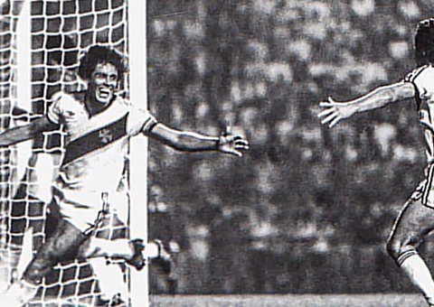 Maior artilheiro do Brasileiro, do Carioca e Vasco: os recordes de Dinamite