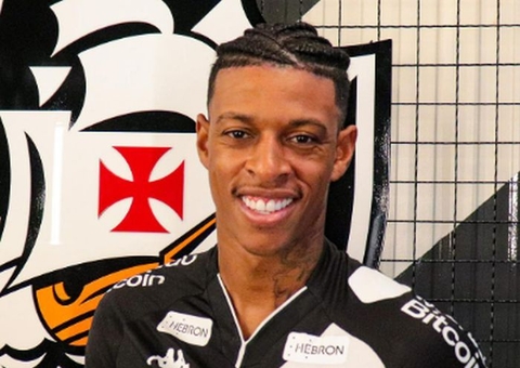 Vasco anuncia contratação de Robson Bambu por empréstimo