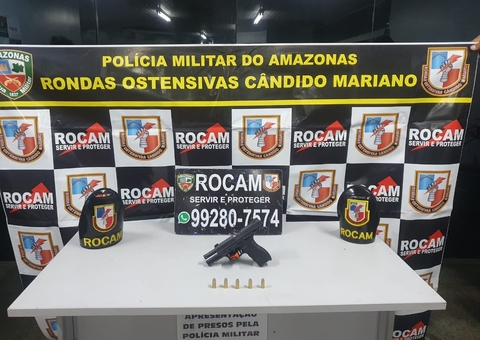 Homem ostenta pistola em rua de Manaus e é preso após denúncia