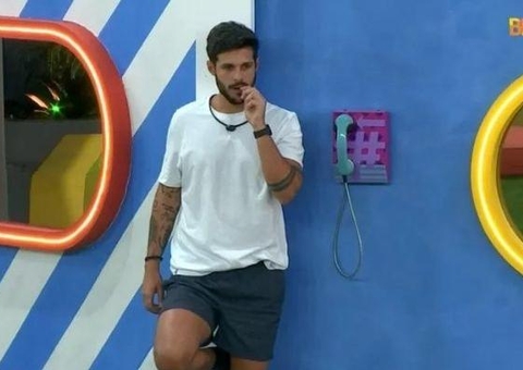 BBB 22: Acampado no Big Fone, Rodrigo deve receber trote de Boninho 