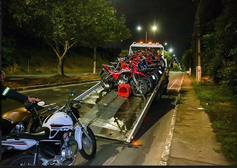 'Rolezinho' é cancelado e dez motos vão para parqueamento em Manaus