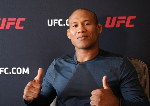 Ronaldo Jacaré anuncia aposentadoria do MMA