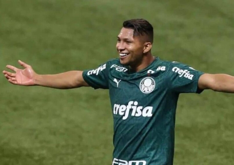 Rony aceita proposta do Atlético-MG e Palmeiras encaminha venda do atacante