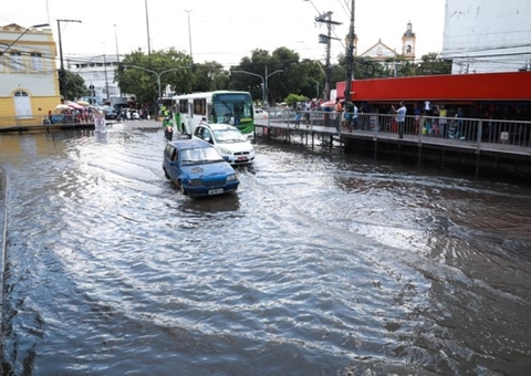 Cheia: Mudança na rota de ônibus no Centro de Manaus é adiada 