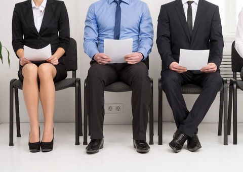 Roupas adequadas ajudam a conquistar emprego; confira principais erros