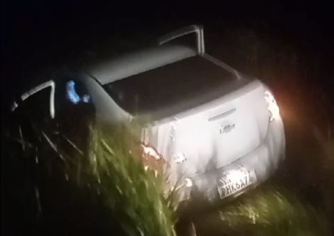 Acidente entre carro e moto deixa mortos e ferido na AM-070