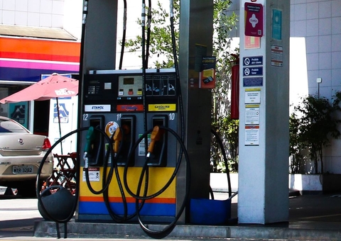 Preços da gasolina e diesel aumentam hoje nas refinarias