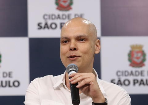 Bruno Covas recebe alta e se diz preocupado com jogo do Santos