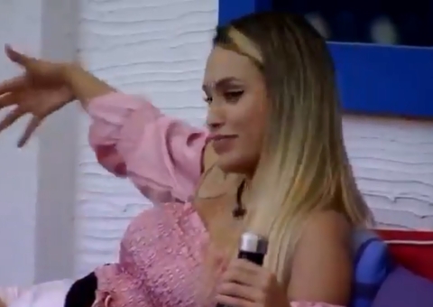 Sarah tem fala gordofóbica ao citar garotas da escola