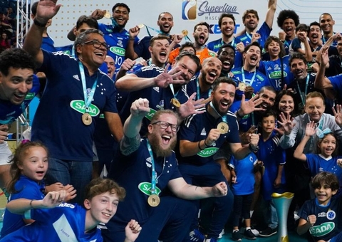 Com Wallace em quadra, Cruzeiro vence Minas e conquista Superliga