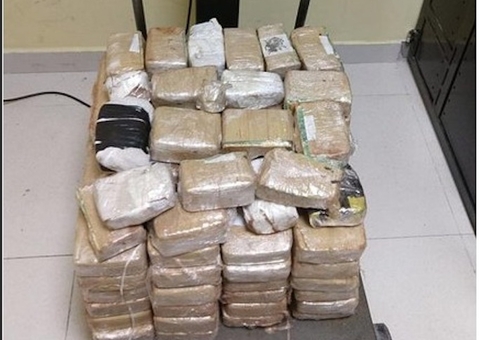 Homem é preso ao transportar 61kg de drogas 