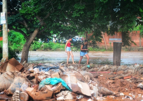 Mais de 60 cidades estão em situação de emergência após chuvas em Minas Gerais
