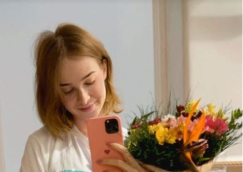 Sammy Lee recebe alta após 3 dias internada no hospital Albert Einstein