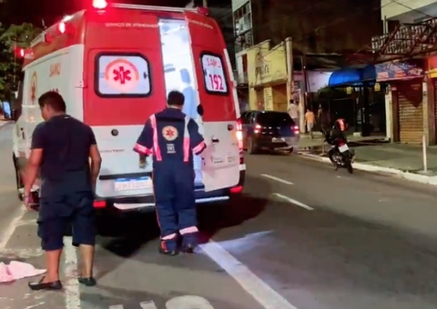 Idoso morre atropelado ao tentar atravessar avenida em Manaus