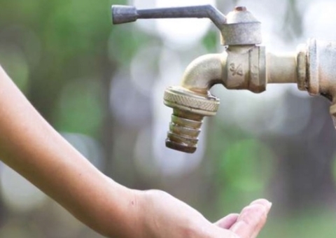 Bairros de Manaus ficam sem água neste sábado após falta de energia