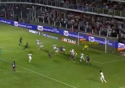 CBF admite erro de árbitro em pênalti para o Coritiba contra o Santos