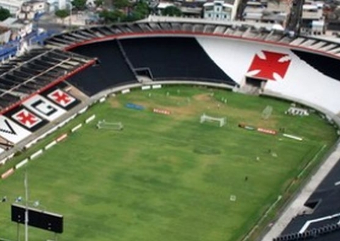 Vasco: Justiça decreta interdição de São Januário após confusão em derrota
