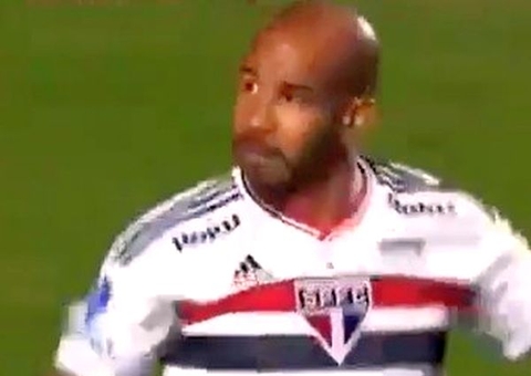 São Paulo elimina a Católica na Sul-Americana com primeiros gols de jovens