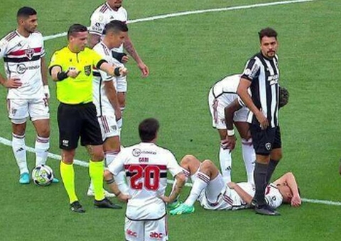 São Paulo empata sem gols com líder Botafogo no Morumbi