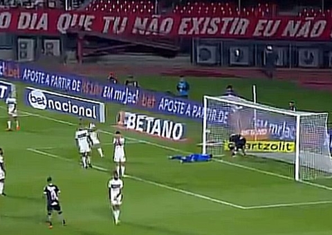 Em partida com 6 gols, São Paulo vence Vasco da Gama no Brasileirão