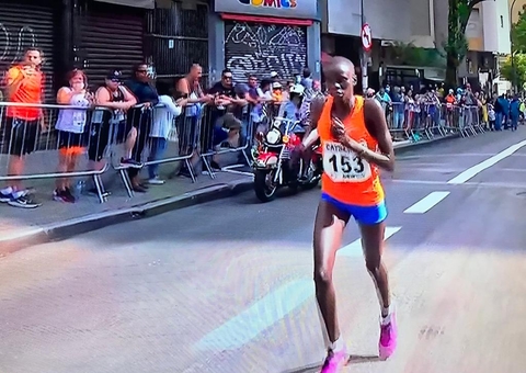 Atletas de Quênia e Uganda vencem corrida São Silvestre de 2022