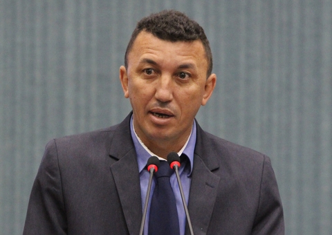 Vereador Sassá rebate acusação de Anne Moura sobre pré-candidatura