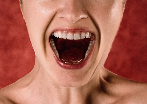 Conheça as 5 doenças bucais mais comuns e saiba como evitá-las