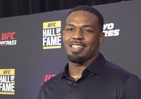 Ex-campeão do UFC, Jon Jones é preso suspeito de violência doméstica