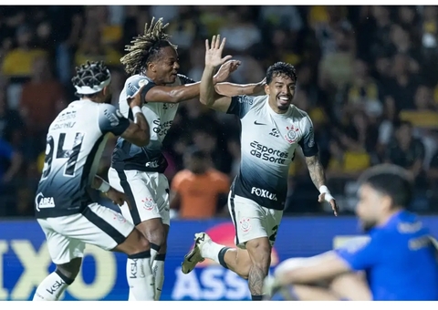 Bahia e Corinthians pressionam Cruzeiro em disputa por Libertadores