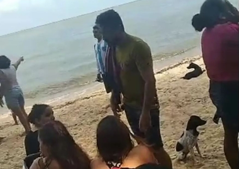 Embarcação naufraga com passageiros e corpos vão parar em praia no Pará 