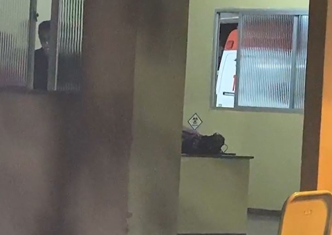 Populares encontram corpo de homem boiando em rio no Amazonas