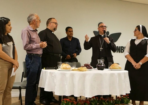 Com tema 'Fraternidade e Amizade Social', católicos iniciam período da Quaresma