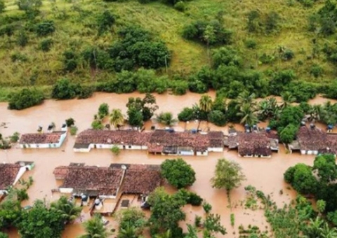 Temporais em Pernambuco deixam 10 crianças mortas; 4 são bebês