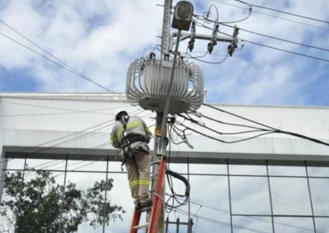 Ruas e avenidas ficam sem energia nessa quinta-feira em 4 bairros de Manaus