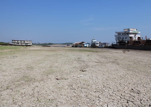 Governo anuncia que 50 municípios estão em situação de emergência devido à seca no Amazonas