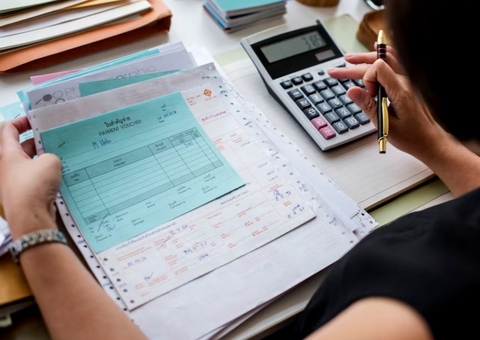 "Programa Desenrola" do Governo Federal vai renegociar dívidas de brasileiros de até R$ 5 mil