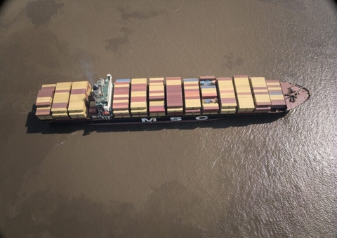 Portos temporários impulsionam recorde de importações no Amazonas em 2024