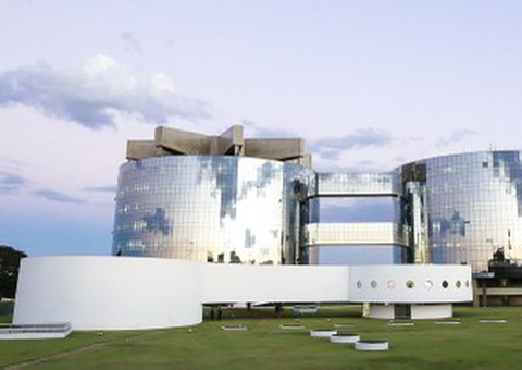 PGR pede abertura de inquérito para investigar ministro da Educação